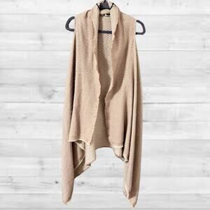 Francesca's Beige Light Pink Sleeveless Knit Vest One Size Shawl Collar